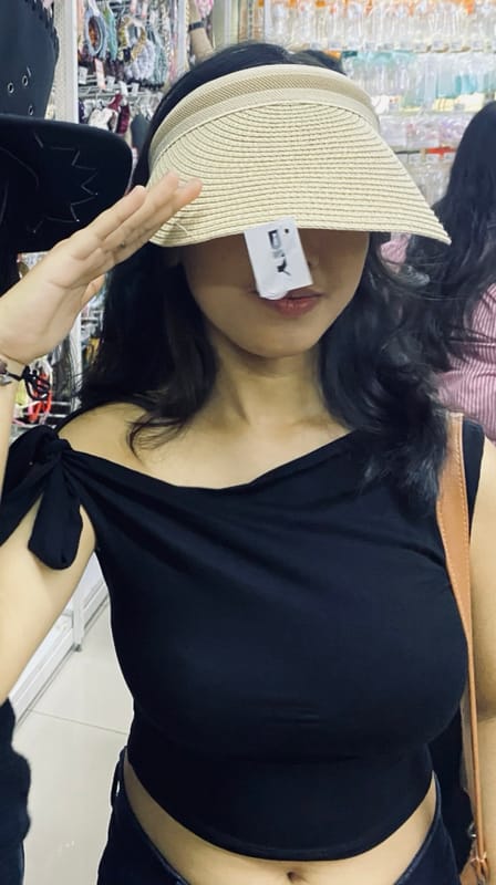 BLACK ASYMMETRIC CROP TOP, foto 2