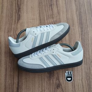Adidas Casual Sneakers Pria white gray