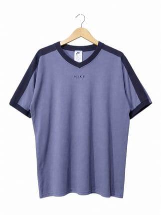 KAOS NIKE 90s