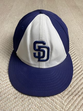 Topi new era