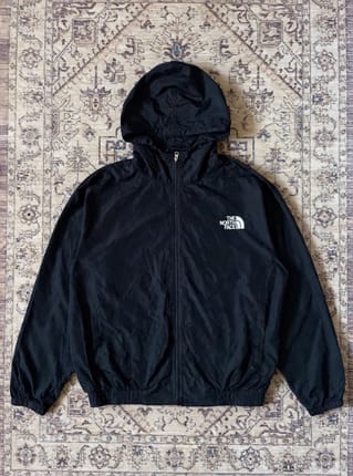The North Face Jacket Hitam Kupluk Windbreaker