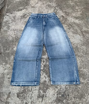 Baggy Jeans Super Wide Design