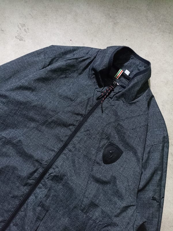 Windbreaker Puma x Ferrari, foto 3
