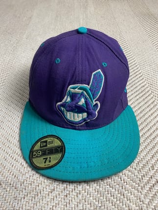 Topi new era