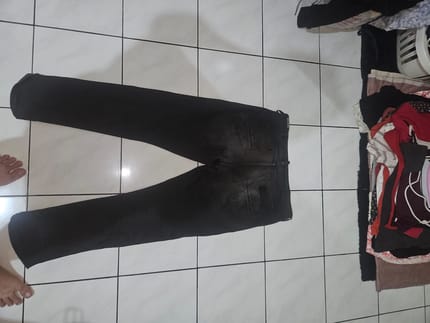 wrangler jeans reguler hitam