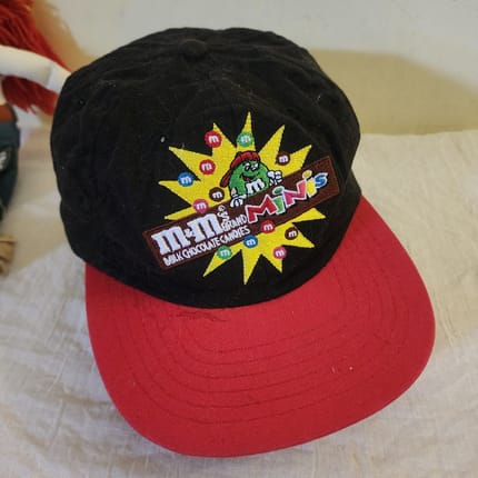 Vintage M&M Minis Snapback - copyright 1997 (KIDS)