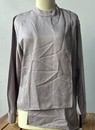 Blouse Wanita Abu-abu Model Layer Asimetris – Lengan Panjang