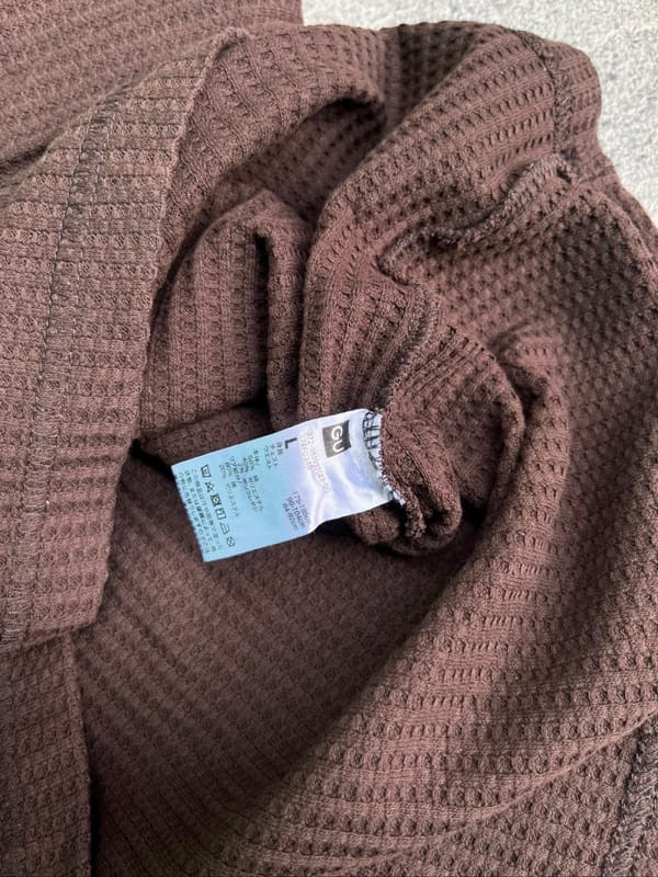 UNIQLO WAFFLE LONGSLEVEE DARK BROWN, foto 7