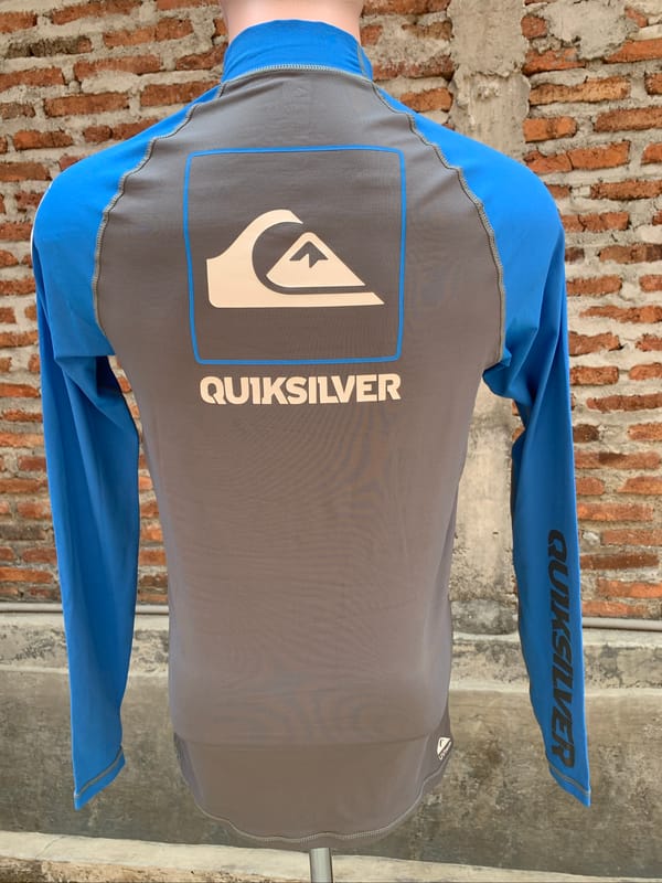 Baju Surfing Quiksilver, foto 4