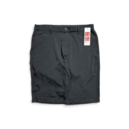 Uniqlo x Theory Miracle air short pants