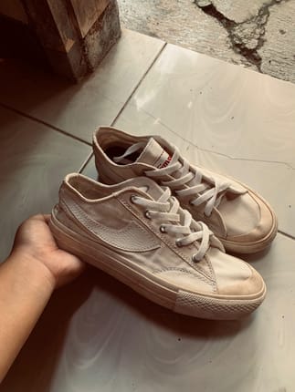 Sepatu