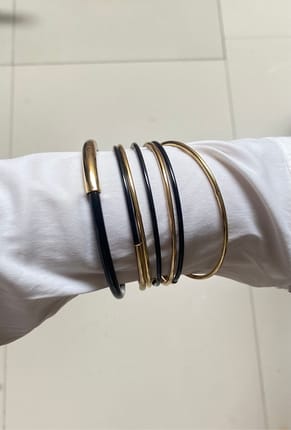 Bundle Bangles Gold Black