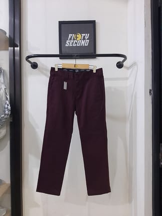 Celana chinos dickies