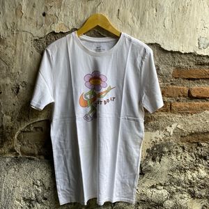 Nike Streetwear T-shirt Pria white