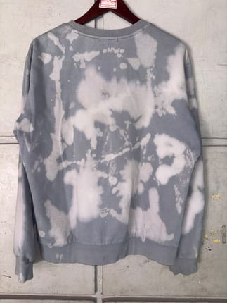 CREWNECK GUESS