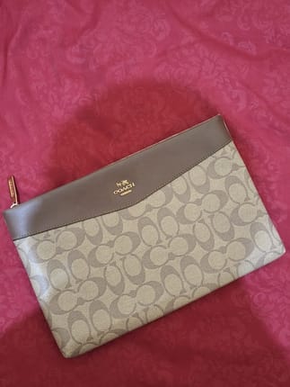 coach hand bag