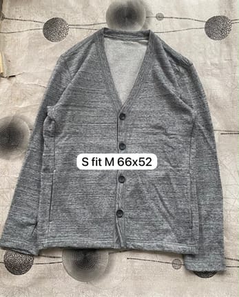 Cardigan uniqlo