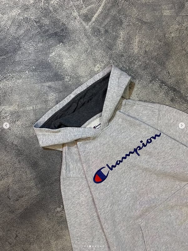 Hoodie Champion Script Bordir, foto 3