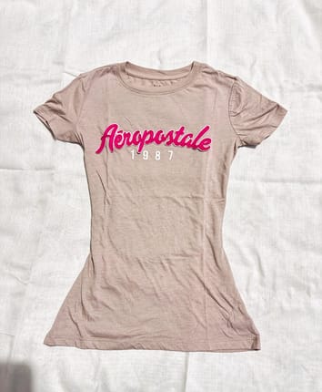 Aeropostale tee