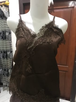 lace top brown
