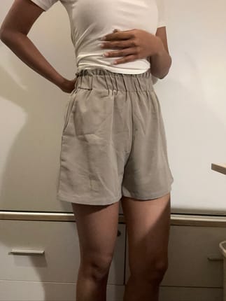 Colorbox shorts in beige