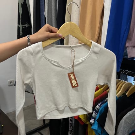 Crop lengan panjang