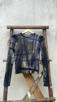 Charin Yeah Pattern Splatter Kaos Lengan Panjang