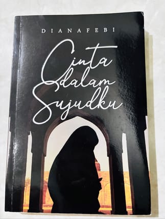 Cinta dalam sujudku
