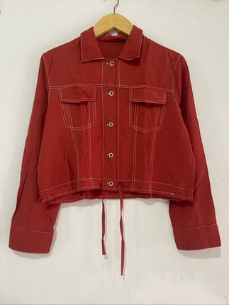 Contrast stitch crop brick red shirt - kemeja merah bata