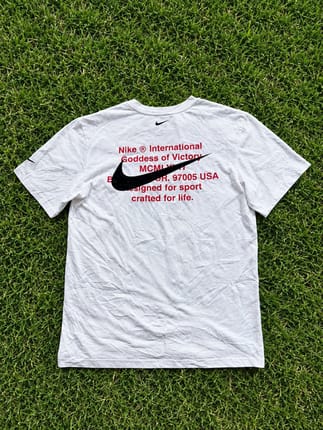 NIKE INTERNATIONAL Tee