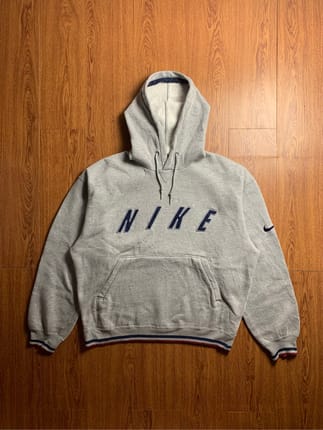 90’s Nike - Embroidery Vtg Hoodie