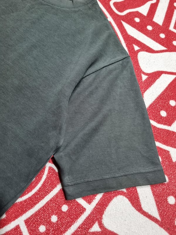 Uniqlo Airism kaos pria, foto 2