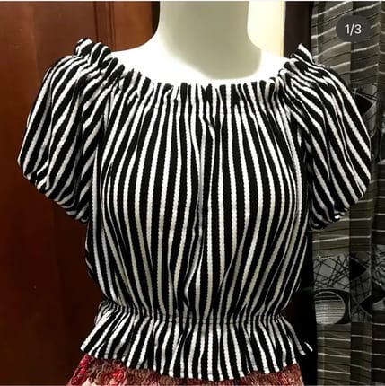 stripes top black and white