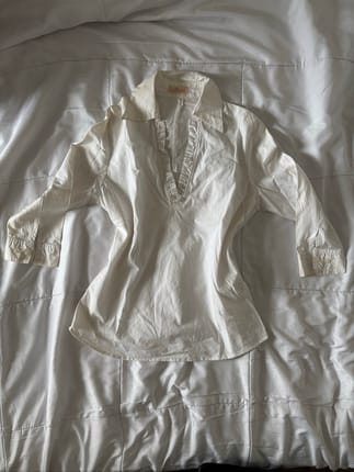 Collared white blouse 3/4 sleeve