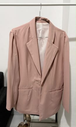 One set pink ( blazer dan celana )