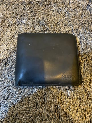 Hugo boss wallet authentic