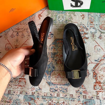 (Retail 15jt+) Salvatore Ferragamo slingback size 6C EU 37