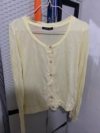 cardigan kuning
