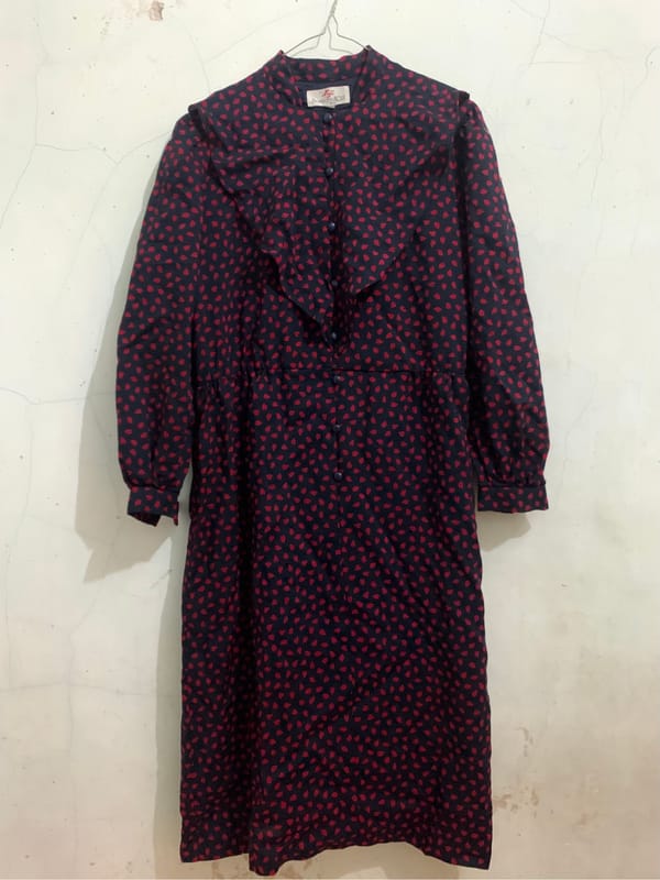 Black vintage dress with red pattern, foto 3