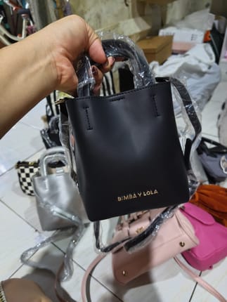 Tas wanita elegant