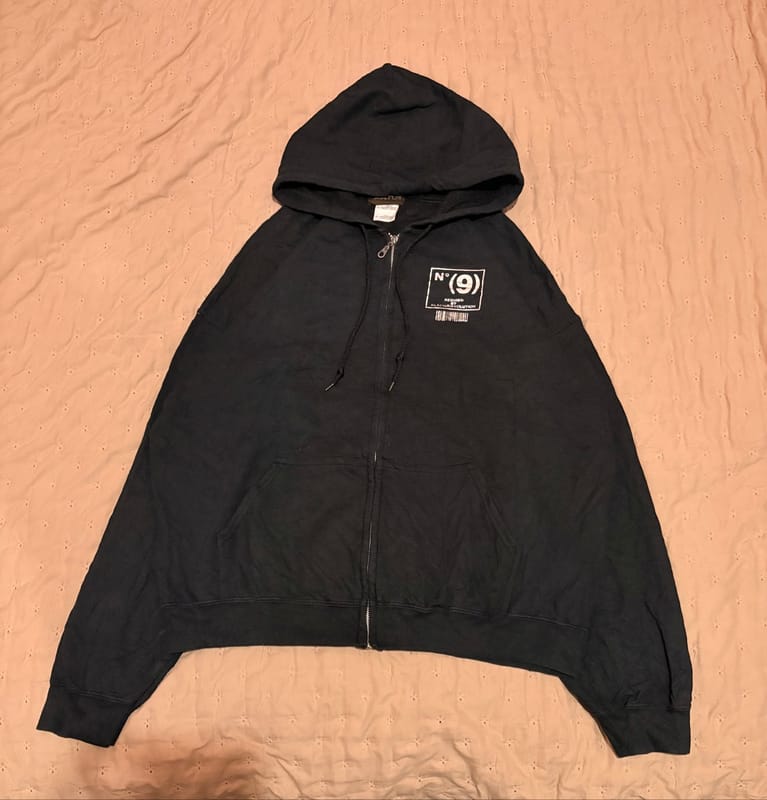 Number (N)ine 2000s Bootleg Foil Zip Hoodie, foto 3