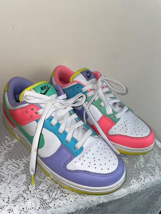 NIKE Dunk Low SE Easter Candy