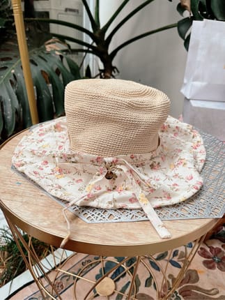 Beach hats elle original