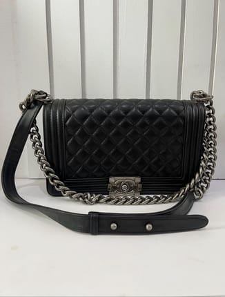 Chanel boy
