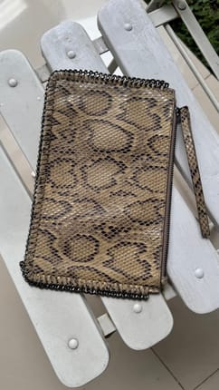 Mango clutch wristlet faux leather snake (harga nett)