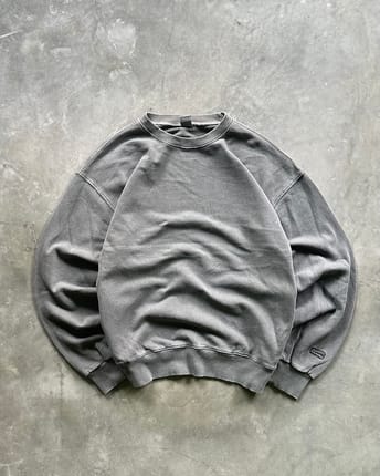 TRAVEL CREWNECK GREYSTONE WASHED