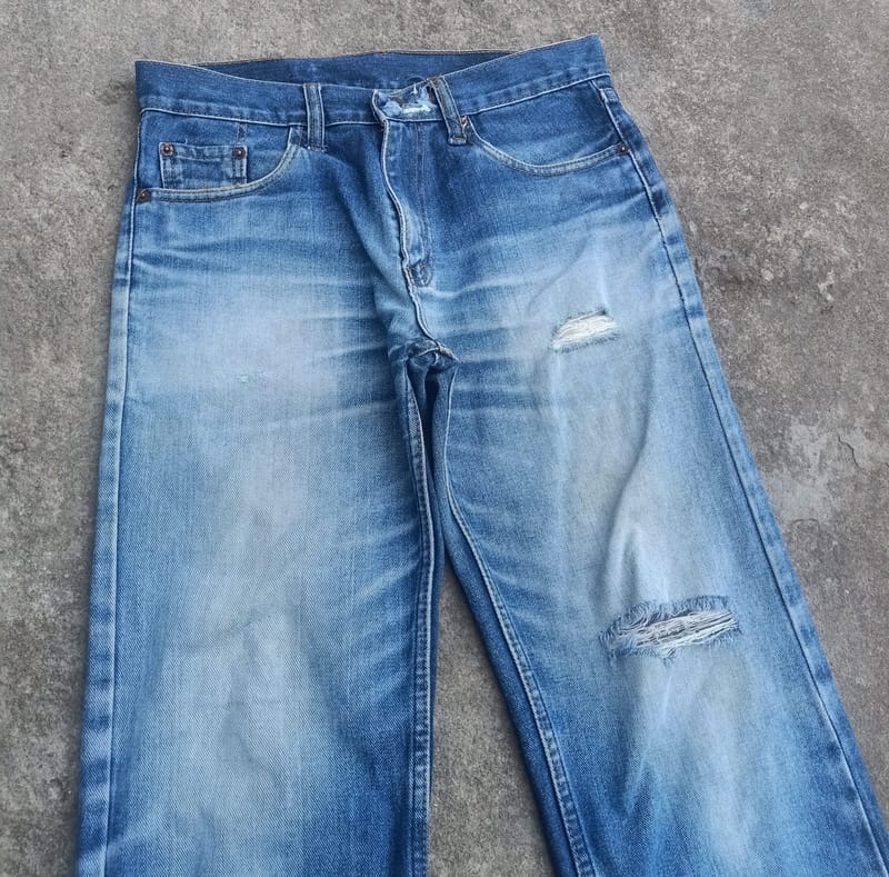 Levi's 505 Ripped Fading SZ 28/29, foto 2