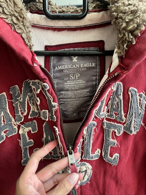 American Eagle Maroon Zipper Hoodie, foto 4