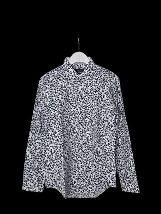Kemeja Zara Man Slim Fit Basic Putih Motif