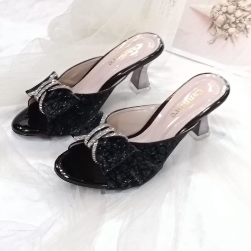 Sandal pesta pernikahan, foto 4